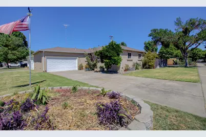 1301 Kingsbury Avenue, Modesto, CA 95350 - Photo 1
