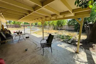4531 W Malibu Ave, Fresno, CA 93722 - Photo 13