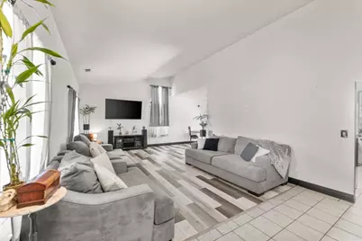 813 Sugar Pine Drive, Lathrop, CA 95330 - Photo 13