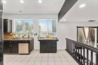 813 Sugar Pine Drive, Lathrop, CA 95330 - Photo 25