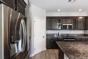 3080 Seaspray Walk, Sacramento, CA 95833 - Photo 9