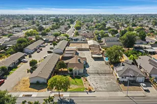 713 S Main St, Manteca, CA 95337 - Photo 7