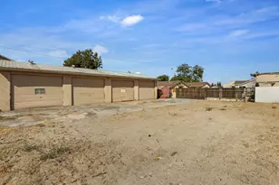 713 S Main St, Manteca, CA 95337 - Photo 43