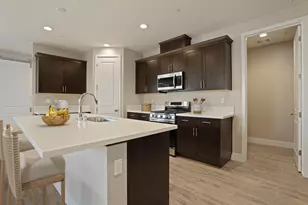 2176 Enchantment Dr, Manteca, CA 95337 - Photo 1