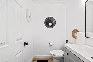 6342 Slippery Creek Ln, Citrus Heights, CA 95621 - Photo 17