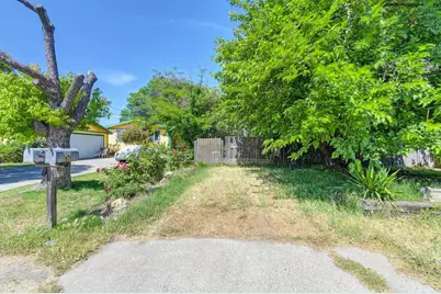 3121 Judah Street, Sacramento, CA 95815 - Photo 1