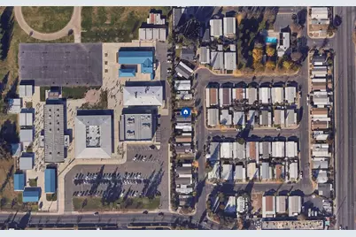 3037 Holiday Lane, Modesto, CA 95350 - Photo 7