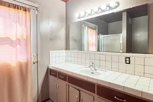 1041 Golden Gate Ave, Dos Palos, CA 93620 - Photo 33