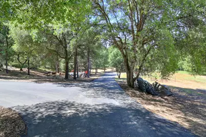 3059 Squirrel Hollow, Somerset, CA 95684 - Photo 75