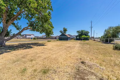 19435 East Street, Woodland, CA 95776 - Photo 15