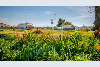 19435 East Street, Woodland, CA 95776 - Photo 43