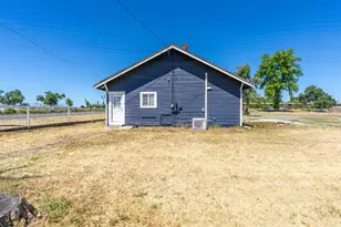 19435 East St, Woodland, CA 95776 - Photo 17