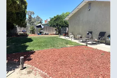 1165 Boxwood Way, Turlock, CA 95380 - Photo 17