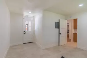 944 Brady Ave, Modesto, CA 95350 - Photo 17