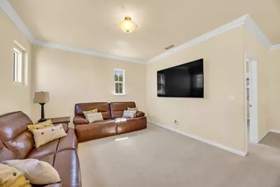 1046 Smith Way, Folsom, CA 95630 - Photo 35