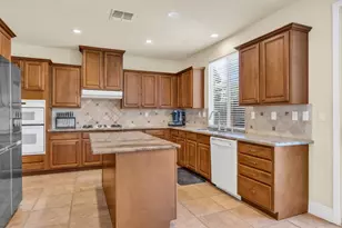 1046 Smith Way, Folsom, CA 95630 - Photo 51