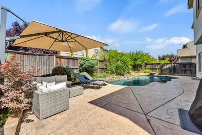 1046 Smith Way, Folsom, CA 95630 - Photo 55