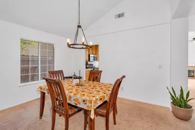 1928 Davis Drive, Los Banos, CA 93635 - Photo 11