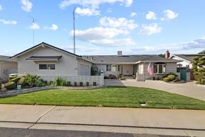 1909 Rockford Avenue, Modesto, CA 95355 - Photo 1