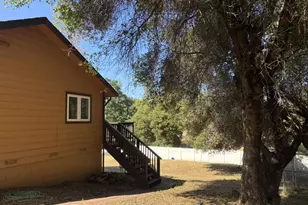 7551 Van Pooka Ct, Somerset, CA 95684 - Photo 17