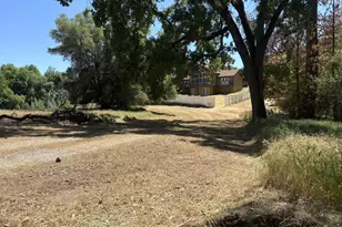 7551 Van Pooka Ct, Somerset, CA 95684 - Photo 5