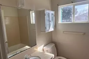 2532 W Chestnut Ct, Visalia, CA 93277 - Photo 7