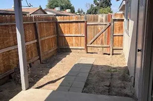 2532 W Chestnut Ct, Visalia, CA 93277 - Photo 5