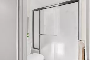 411 Dunbarton Cir, Sacramento, CA 95825 - Photo 23