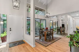 411 Dunbarton Cir, Sacramento, CA 95825 - Photo 11