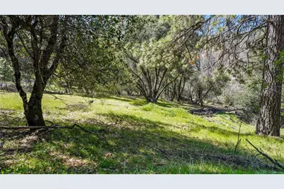20275 Tuolumne Road, Tuolumne, CA 95379 - Photo 11