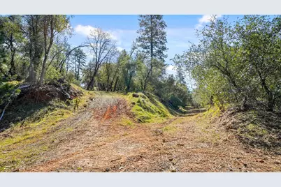 20275 Tuolumne Road, Tuolumne, CA 95379 - Photo 9