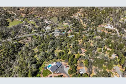 20275 Tuolumne Road, Tuolumne, CA 95379 - Photo 31