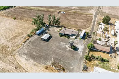18365 E Clausen Road, Turlock, CA 95380 - Photo 19