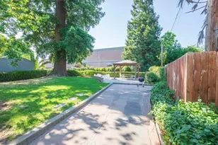 4322 4th Ave, Sacramento, CA 95817 - Photo 25