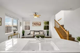 5912 Caddington Way, Sacramento, CA 95835 - Photo 5