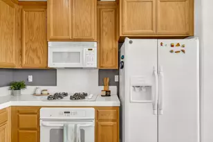 5912 Caddington Way, Sacramento, CA 95835 - Photo 3