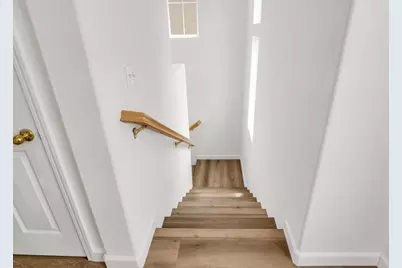 5912 Caddington Way, Sacramento, CA 95835 - Photo 17