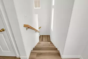 5912 Caddington Way, Sacramento, CA 95835 - Photo 17