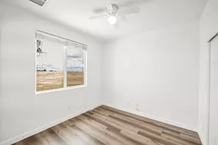 5912 Caddington Way, Sacramento, CA 95835 - Photo 21