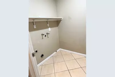 1633 Porter Way, Stockton, CA 95207 - Photo 11