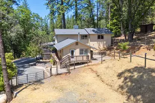895 Sunray Ln, Colfax, CA 95713 - Photo 1