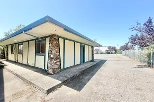 1137 Smith Ln, Roseville, CA 95661 - Photo 1