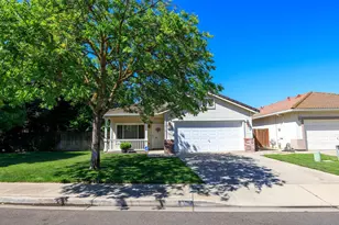 3367 4 Seasons Dr, Turlock, CA 95382 - Photo 1
