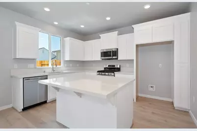 2385 Longmire Loop, Roseville, CA 95747 - Photo 3