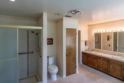 206 Los Robles, Woodland, CA 95695 - Photo 43