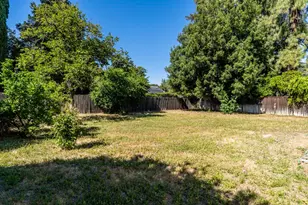 206 Los Robles, Woodland, CA 95695 - Photo 65