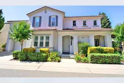 8055 Linda Isle Lane, Sacramento, CA 95831 - Photo 1