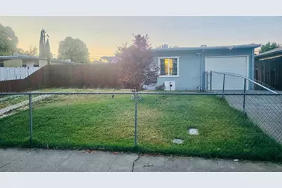 1945 Del Rio Drive, Stockton, CA 95204 - Photo 1
