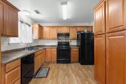 1409 Laguna Circle, Stockton, CA 95206 - Photo 7