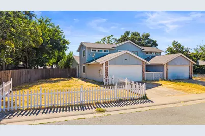9417 Aizenberg Circle, Elk Grove, CA 95624 - Photo 1